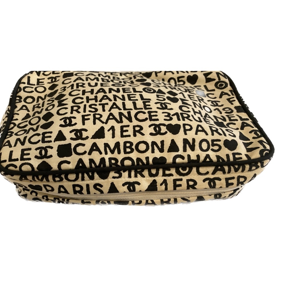 Chanel 31 Rue Cambon Cosmetic Pouch